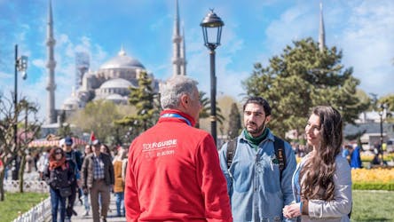 Hagia Sophia, Blue Mosque and Topkapi Palace Garden small-group walking tour with a local guide